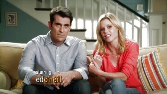 Claire Dunphy's V-Neck Sweater on Modern Family