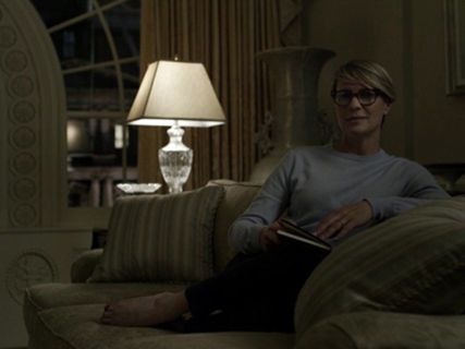 Claire Underwood's Collection cashmere boyfriend sweater on House of Cards