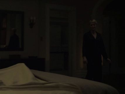 Claire Underwood's Silk Pajama on House of Cards