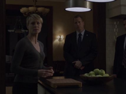 Claire Underwood's V-neck Merino Wool Cardigan on House of Cards