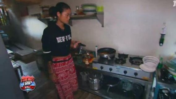 Clear's Black New York Sweatshirt