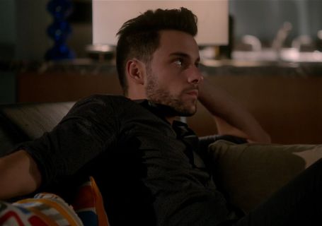 Connor Walsh's Slim Fit Dot Print Roll Sleeve Sport Shirt on How to Get Away With Murder
