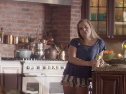 Daphne Conrad's Stripe Distressed Denim Shorts on Nashville