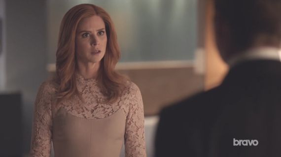 Donna Paulsen's Lace-panelled dress on Suits