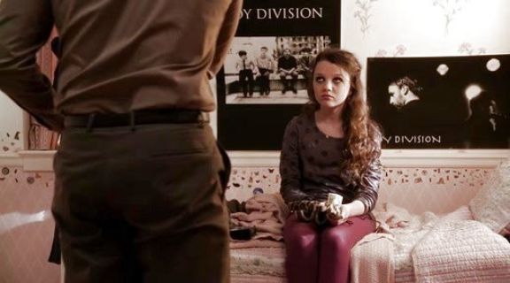 Dorrit Bradshaw's Clara Dot Jersey Top on The Carrie Diaries