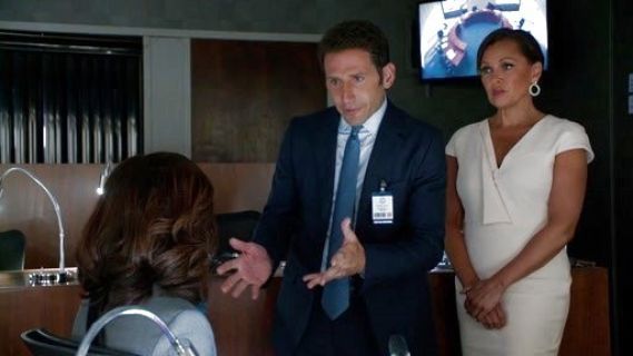 Dr. Hank Lawson's navy tonal stripe wool two-button suit on Royal Pains