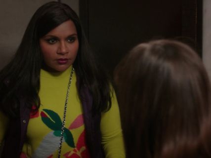 Dr. Mindy Lahiri's intarsia print sweater on The Mindy Project