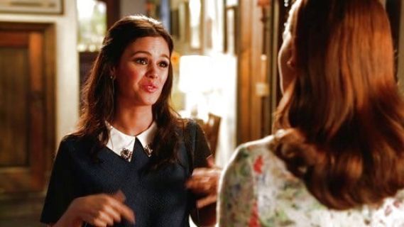 Dr. Zoe Hart's Color Block Embellished Collar Top on Hart of Dixie