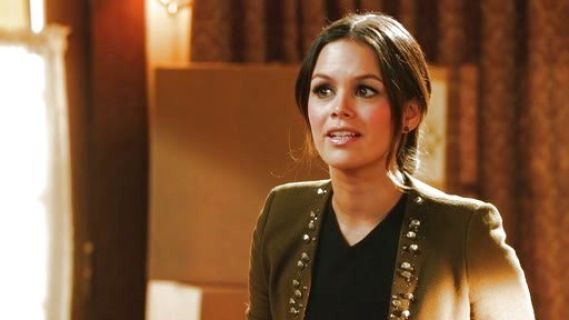 Dr. Zoe Hart's Crop Top on Hart of Dixie