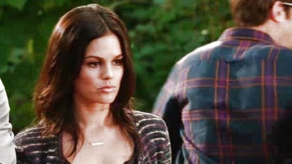 Dr. Zoe Hart's Nameplate Necklace on Hart of Dixie