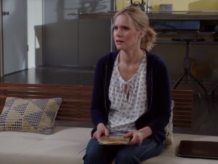 Eleanor Shellstrop's Tie Neck Printed Top on The Good Place