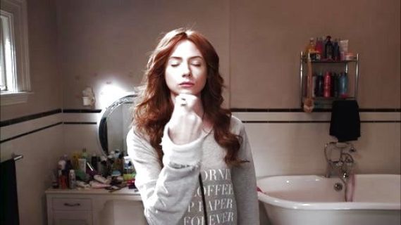 Eliza Dooley's Run Forever Sweatshirt on Selfie