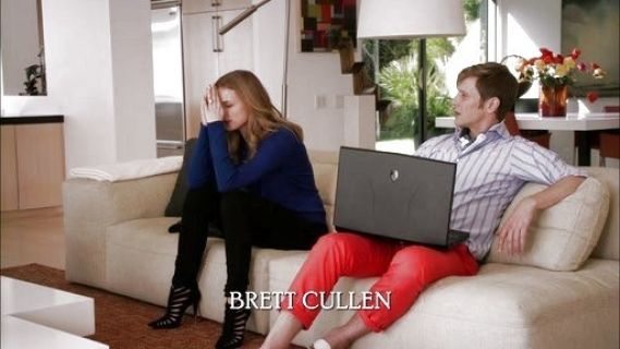 Emily Grayson's strappy heels on Revenge