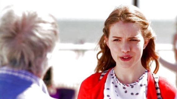 Emma's Collection featherweight cashmere cardigan on Royal Pains