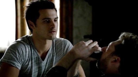 Enzo's Marble V-Neck Tee on The Vampire Diaries