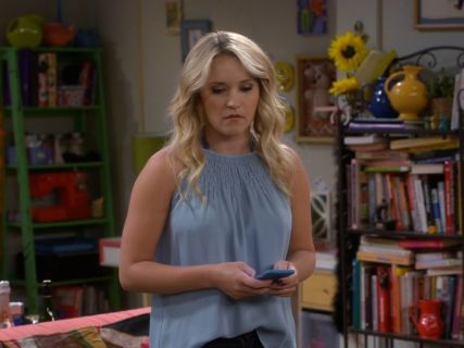 Gabi Diamond's Blue Embroidered Top on Young & Hungry