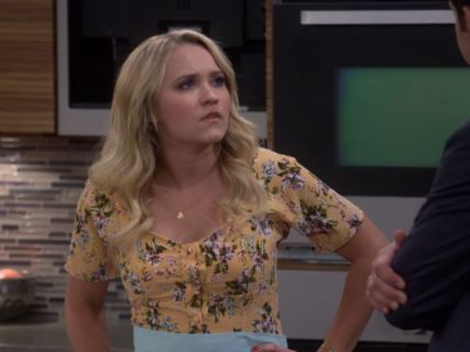 Gabi Diamond's Yellow Floral Button Front Dress on Young & Hungry