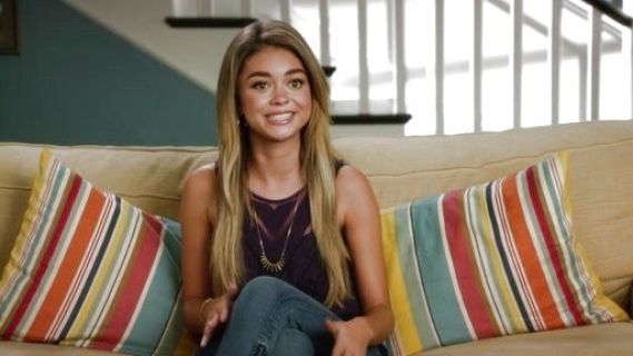 Haley Dunphy's Ethereal Daze Ginger Top on Modern Family