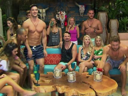 Haley Ferguson's Floral Romper on Bachelor in Paradise