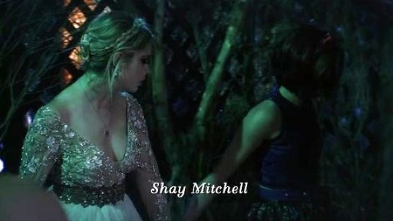 Hanna Marin's Fall 2015 Long Sleeve Tulle Gown on Pretty Little Liars