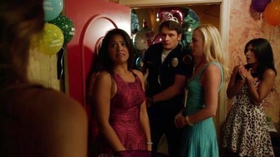 Jane Villanueva's Glam Rose Brocade Dress on Jane the Virgin