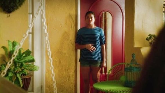 Jane Villanueva's Short-Sleeve Tee W/ Marker Stripes on Jane the Virgin