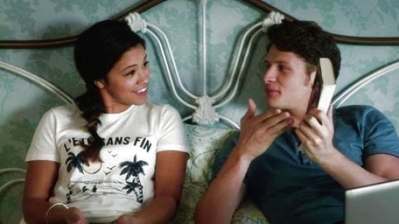 Jane Villanueva's Vintage cotton boy tee in endless summer on Jane the Virgin