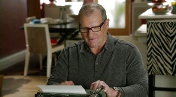 Jay Pritchett's Polo Shirt on Modern Family