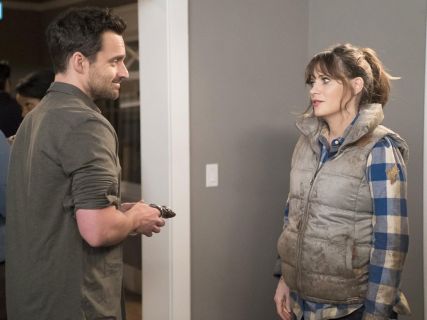 Jess Day's Ex Boyfriend Shirt on New Girl
