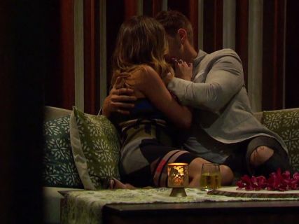 Jojo Fletcher's Colorblock Crop Top and Skirt on The Bachelorette