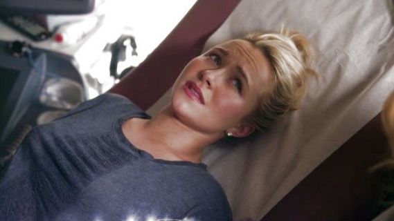 Juliette Barnes's 3/4 Sleeve Perfect Tee on Nashville