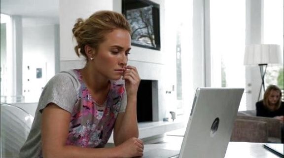 Juliette Barnes's Half-Tropical Tee on Nashville