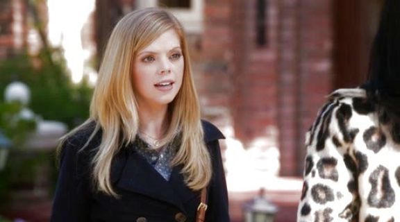 June Colburn's Belted Trench Coat on Don't Trust the B---- in Apartment 23