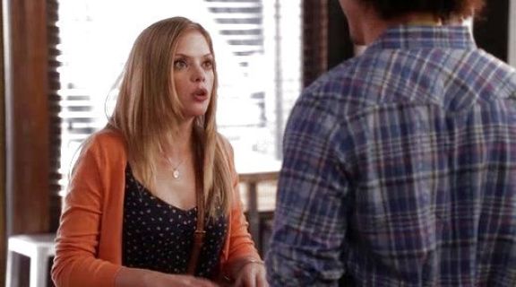 June Colburn's Lesley Milano Orange on Don't Trust the B---- in Apartment 23