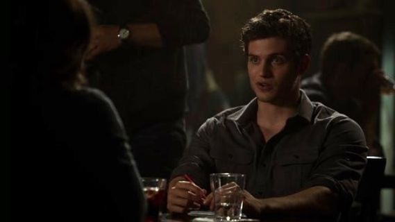 Kaleb's Double Pocket Shirt Slim Fit Shirt on The Originals