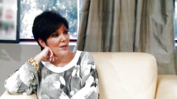 Kris Jenner's Gold Chain Link Bracelet on Keeping Up With The Kardashians