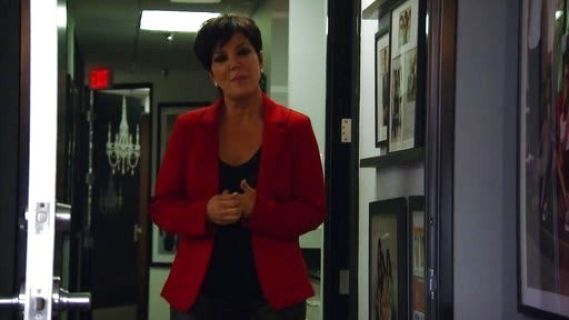 Kris Jenner's Single Button Blazer on Keeping Up With The Kardashians