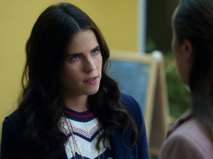 Laurel Castillo's Chevron Sweater on How to Get Away With Murder