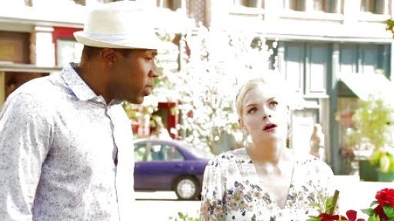 Lemon Breeland's Maternity Midi Dress In Vintage Floral Print on Hart of Dixie