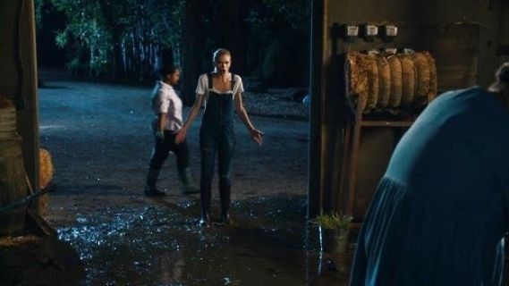 Lemon Breeland's The Zip Denim Boyfriend Overalls on Hart of Dixie