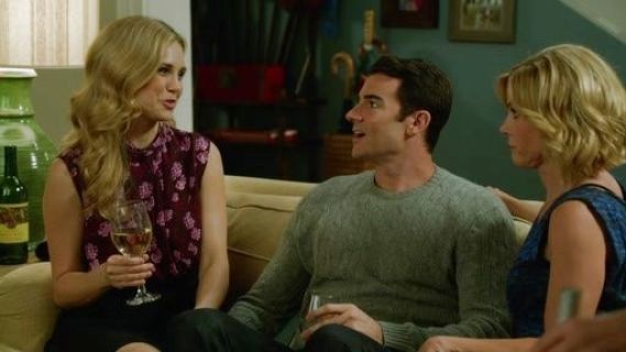 Lisa's Draped Cherry-Blossom-Print Top on Modern Family