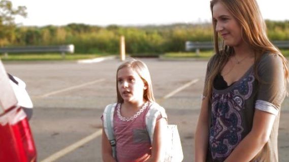 Maddie Conrad's Brilliant Bowknot Tee on Nashville