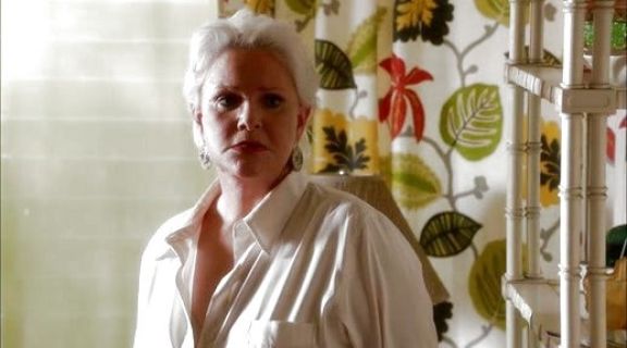 Madeline Westen's Silk Shirt on Burn Notice