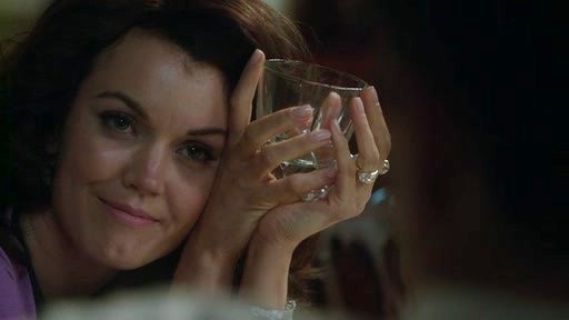 Mellie Grant's Flare-Skirt Dress on Scandal