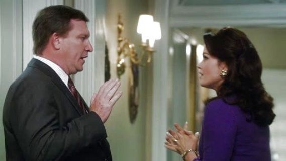 Mellie Grant's Pearl Necklace on Scandal