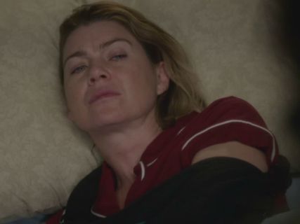 Meredith Grey's Gisele Short PJ Set on Grey's Anatomy