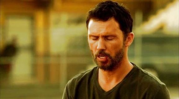 Michael Westen's Basic V-Neck Tee on Burn Notice