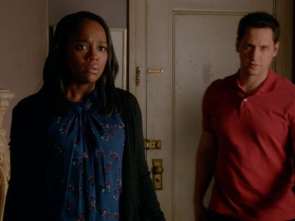 Michaela Pratt's Blue Floral Top on How To Get Away with Murder