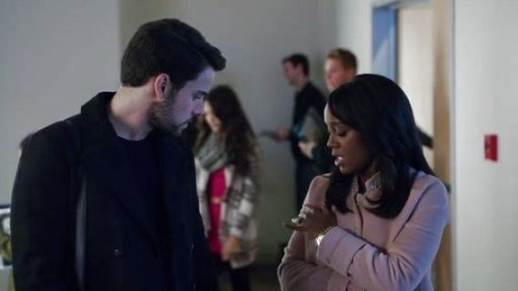 Michaela Pratt's Melton Cocoon Coat on How to Get Away With Murder