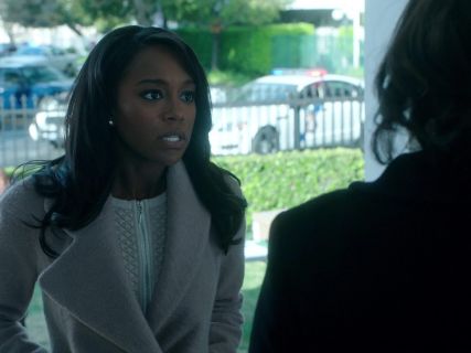 Michaela Pratt's Morgane Cropped Jacket on How to Get Away With Murder